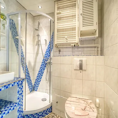 - Haus K, App 0k0706 하일리겐하펜